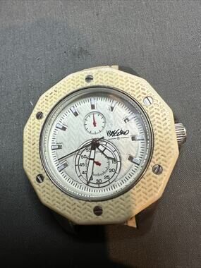 MASSIMO QUARTZ WATCH - MODEL MM90081 - NO BAND- Needs Battery